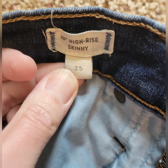 Madewell high rise 10 inch skinny jeans - Picture 5 of 7